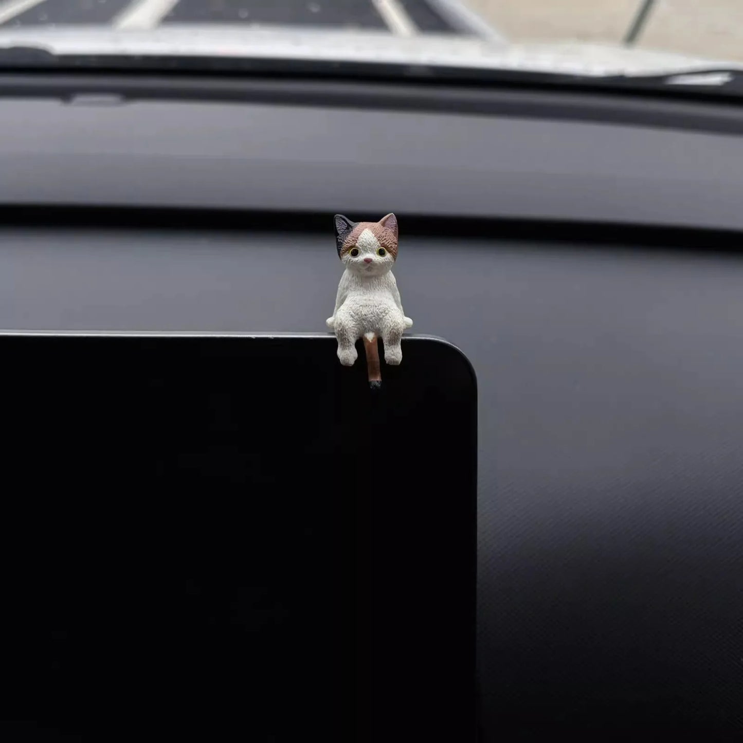 4pcs Cute Kitten Decoration Creative Sleeping Cat Doll Automobile Screen Ornaments Toys Cat Micro Landscape Decoration Gifts