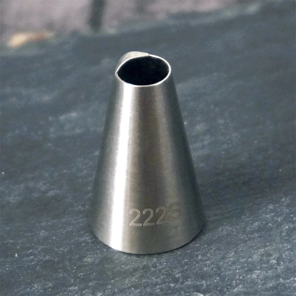 #222s Icing Piping Nozzles Cream Decorating Mouth Icing Tips Nozzle Sugarcraft Cake Decorating Tools Bakeware