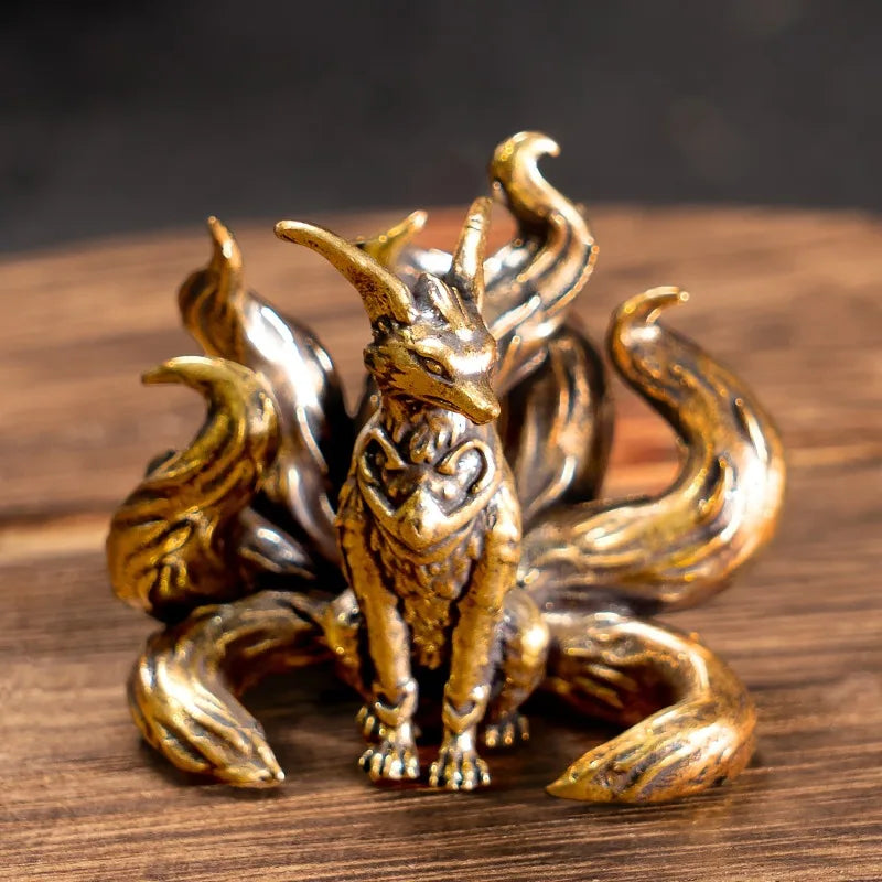 1pc Solid Brass Seven-Tailed Fox Figurine Vintage Anime-Themed Collectible Keychain Ornament