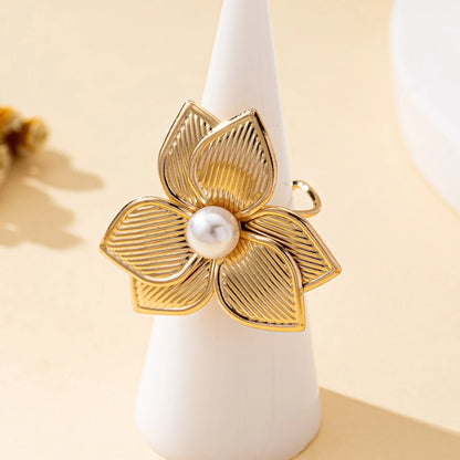 A Women's Open Ring with Flowers in Various Colors to Choose From, a Colorful and Fashionable Open Ring Suitable for Everyday