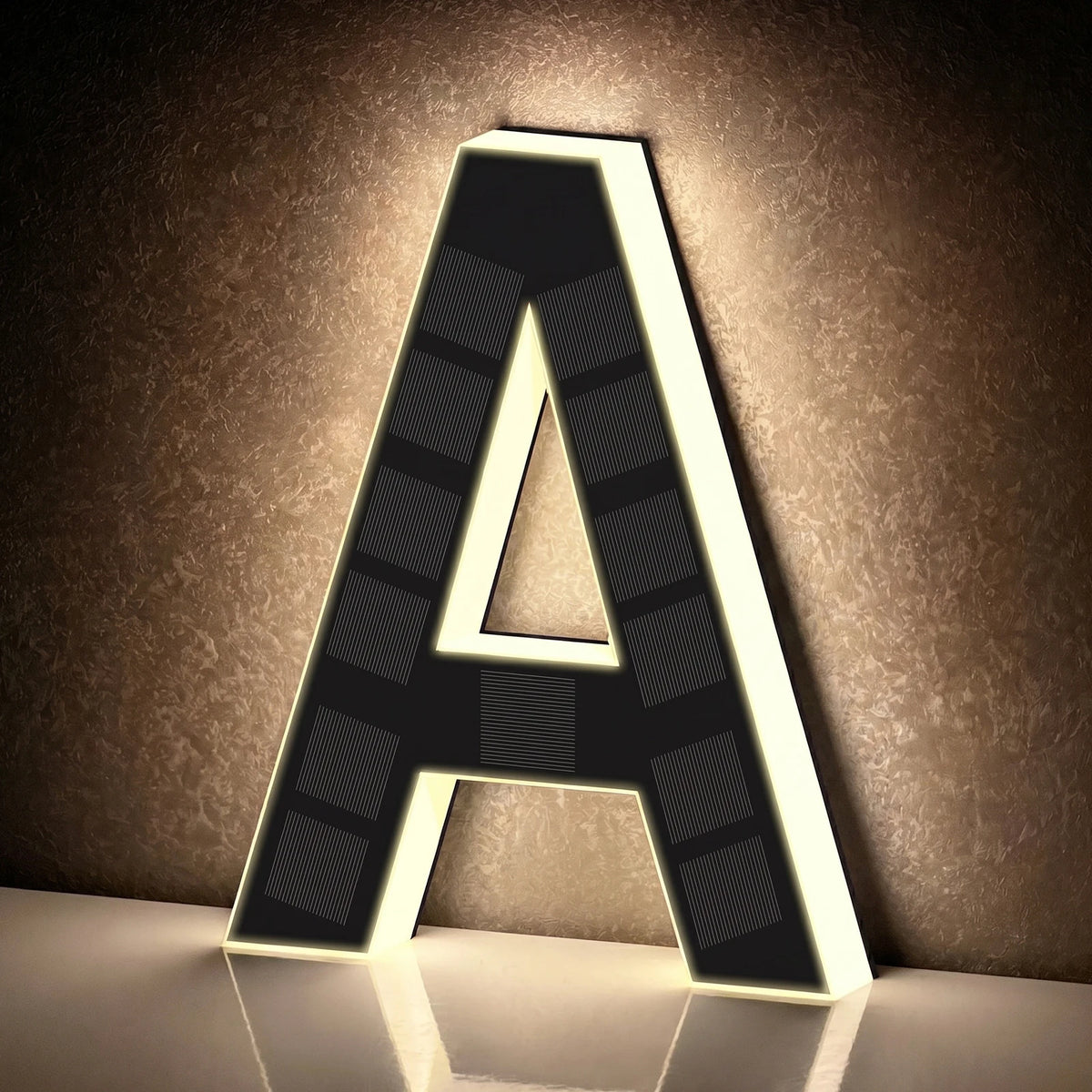 Light Up Address Numbers Dusk To Dawn LED Illuminated Modern Address Sign for Outside House Light Up Courtyard Hotel Bar - Le