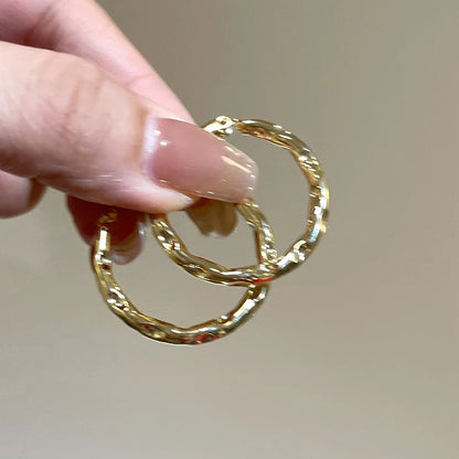 Trending French Punk Fan Hoop Earring For Woman New In 2025 Fashion Party Exaggerate Elegant Korean Earring Jewelry - y182g