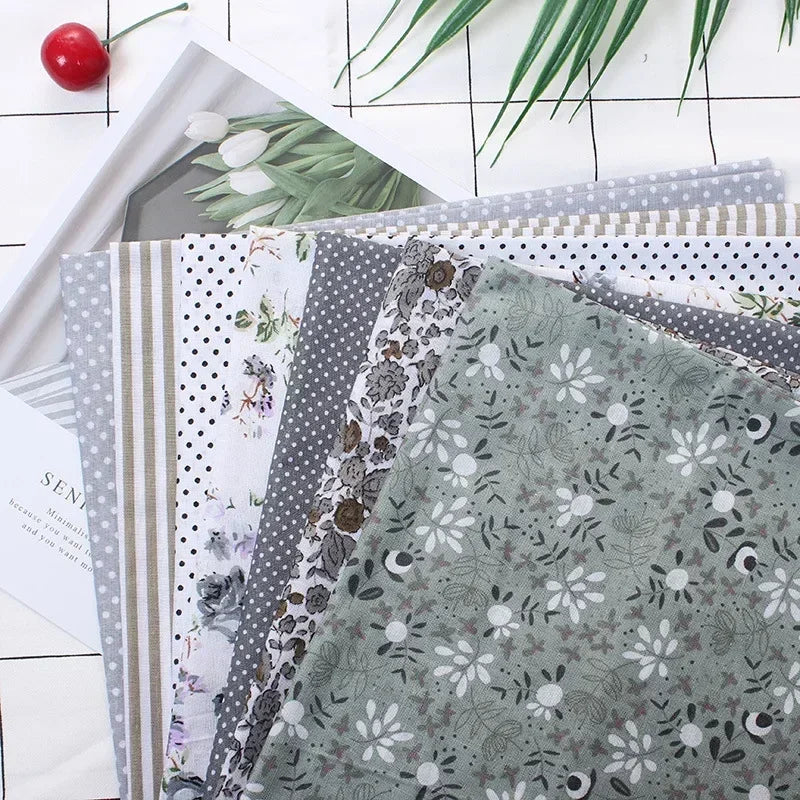 Printed Cotton Fabric for Sewing, Quilting Fabrics for Patchwork, Needlework, DIY Handmade Accessories, 25x25cm - GRAY