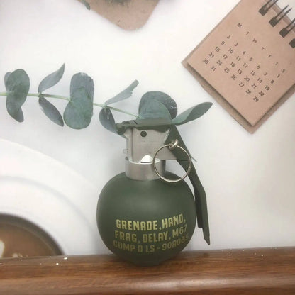 Cosplay Accessories Plastic M67 Grenade Toy Decoration Anime Peripheral Model Pull Ring Military Grenade Toy M18 Smoke Flash