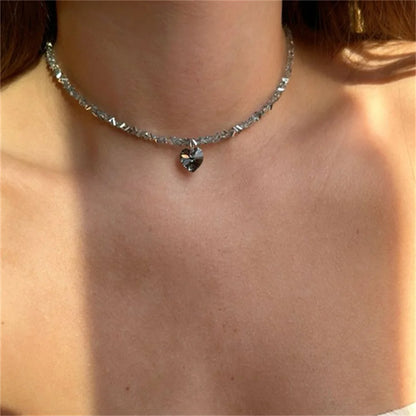 Fashion Vintage Sexy Zircon Heart Pendant Necklace For Women Female Boho Geometric Baroque Transparent Crystal Chain Jewelry 
