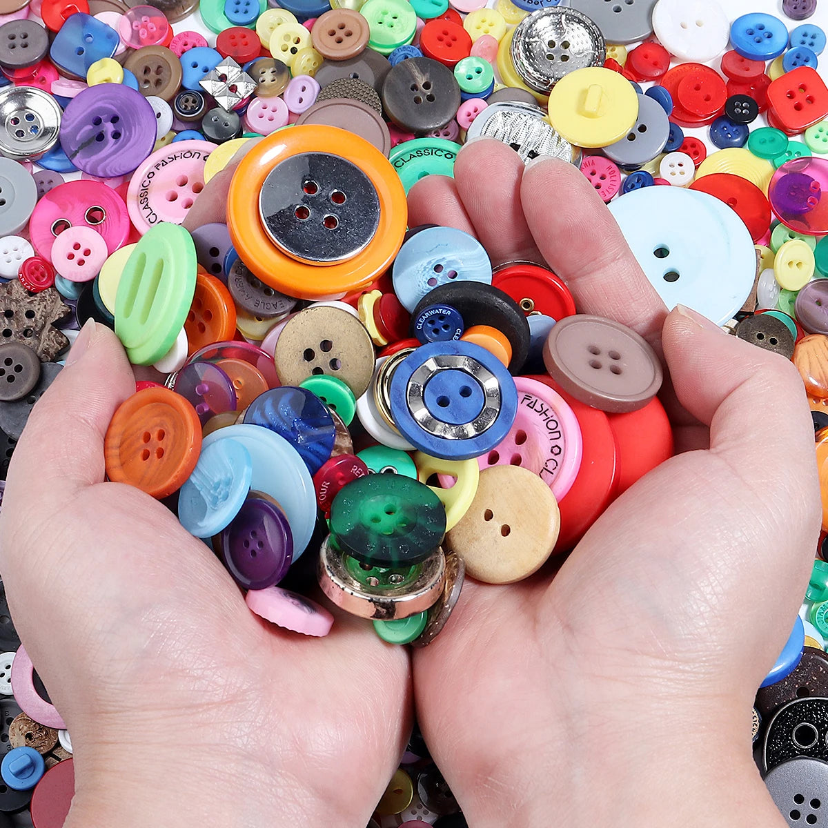 90Pcs/pack Colorful Round Resin Buttons Assorted Sizes Bulk Buttons For Handmade Creative Crafts Sewing Clothing Accessories 