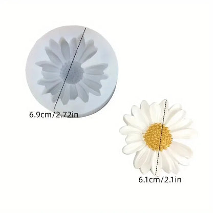 1pc 3D Daisy Flower Silicone Candle and Plaster Mold - DIY Resin and Clay Crafting Supplies
