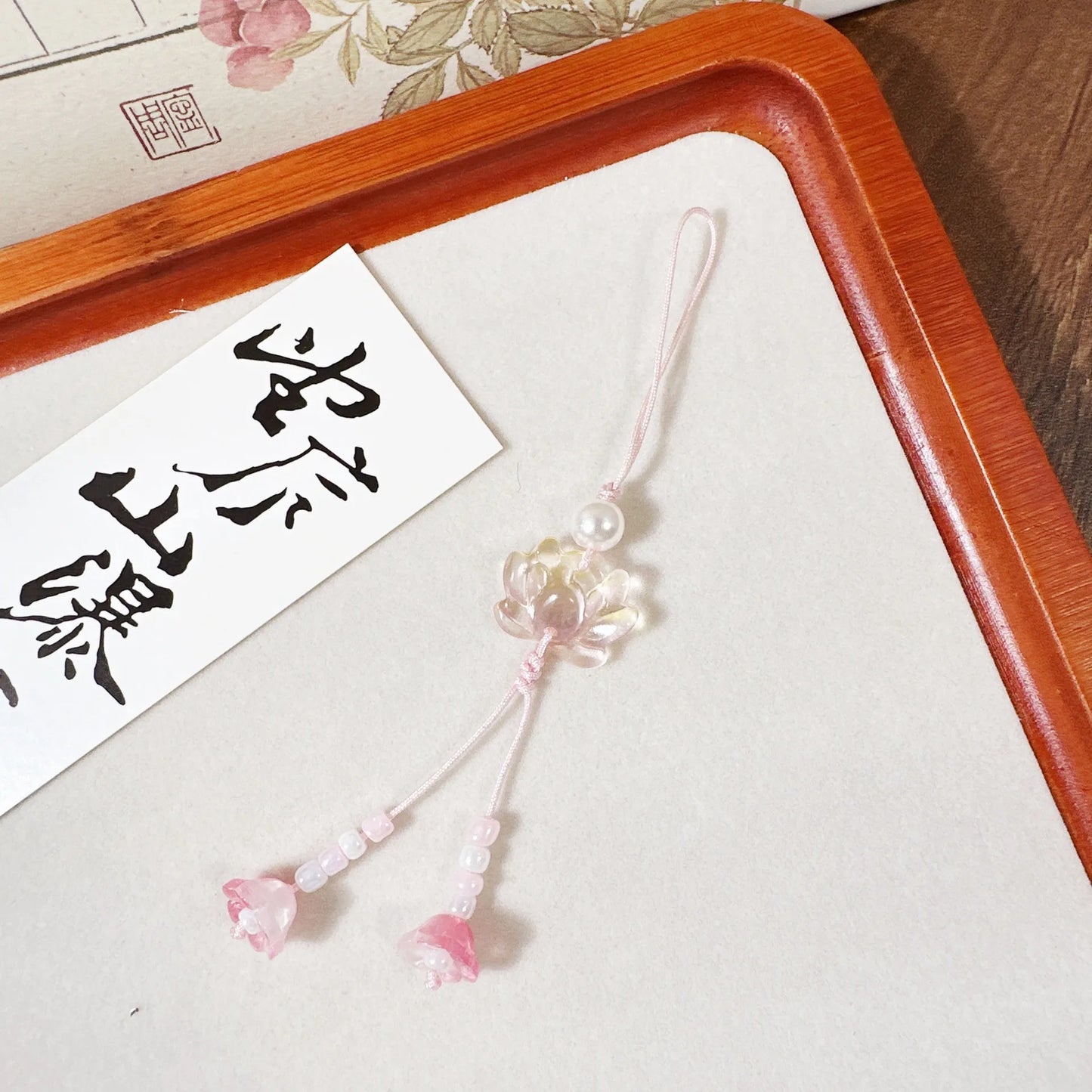 New Chinese-style Handmade Beaded Lotus Pendant Key Chains Mobile Phone Chain for Women Men Ethnic Charm Jewelry Accessory Gi