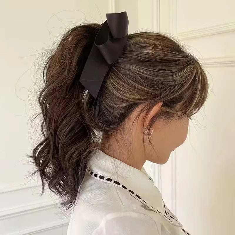 Bow tassel hair clip, high-end satin, Y2K style, hairstyle decoration and ponytail accessory, Valentine's Day gift