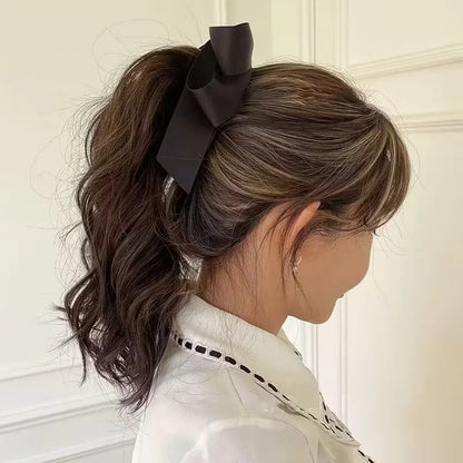 Bow tassel hair clip, high-end satin, Y2K style, hairstyle decoration and ponytail accessory, Valentine's Day gift