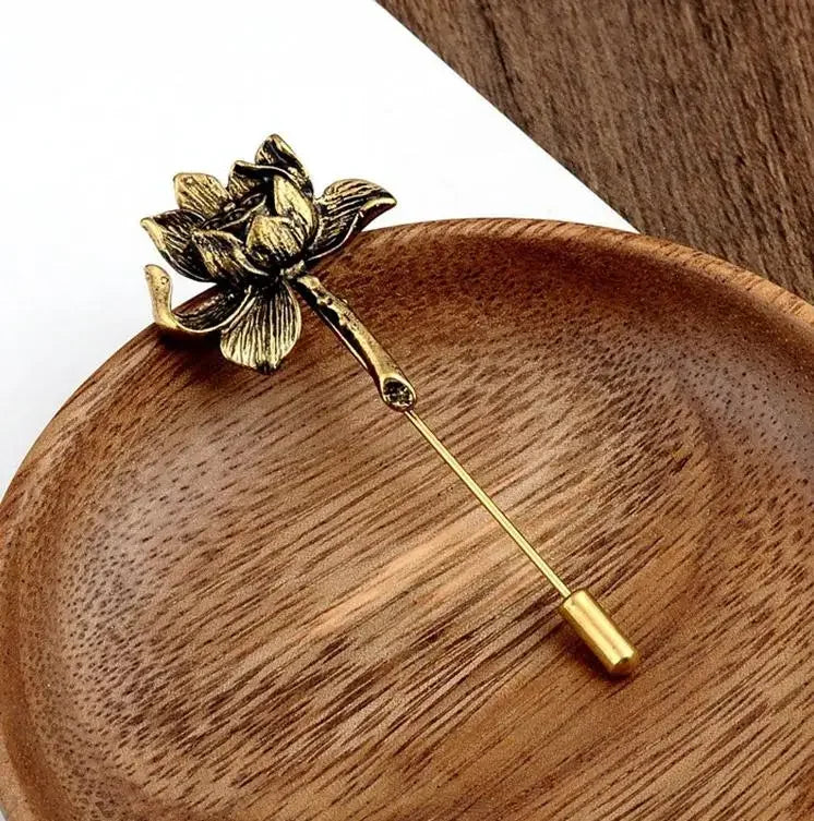 Vintage Bronze Lotus Flower Deer Brooches Men Women Shawl Cardigan Collar Pins Accessories Jewelry Gift - Antique gold