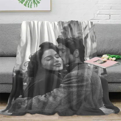 1 Piece of Custom DIY Personalized Photo Blanket for Your Loved One - Flannel Blanket with Personalized Photo, Soft and Warm,