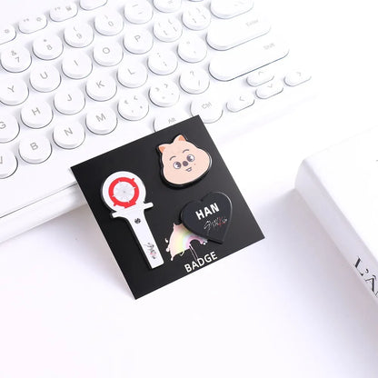 Stray kids mini brooch decoration accessories three piece set SKZOO mini animal bag clothing personalized decoration brooch -