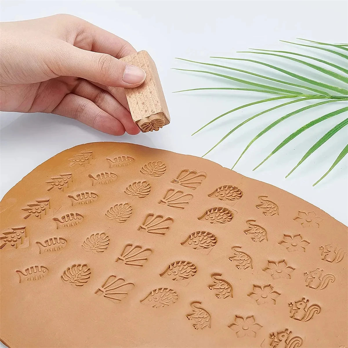 9 Patterns Wood Stamps DIY Wooden Clay Seal Set Round Pottery Tool Moon Cake Mantou Pasta Kitchen Food Seal Homemaking Tool 1