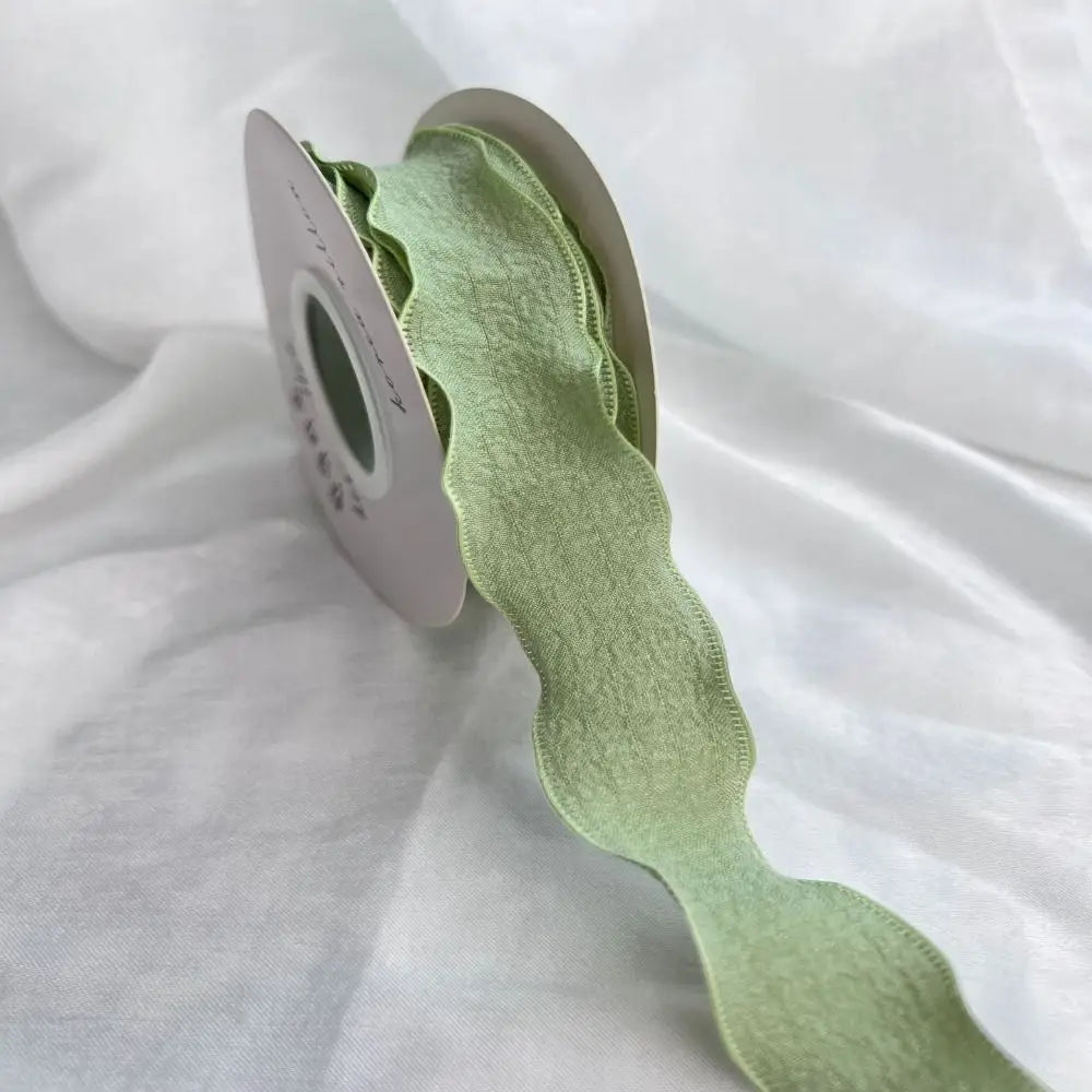 New 10 Yards Fishtail Yarn Ribbons Gift Wrapping Bouquets Wave Edge Pleated Gifts Packaging Material 2.5cm DIY Decor - Green