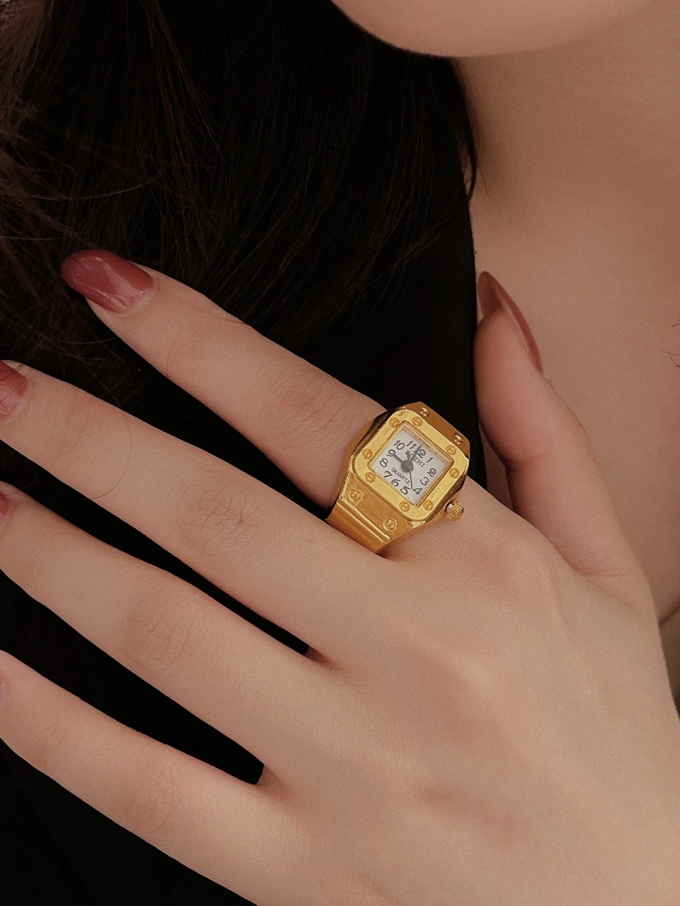 Mini Vintage Finger Ring Watch Round Creative Quartz Watches Fashion Couple Watches Accessories - Gold A