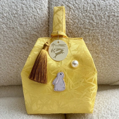 3Colors Tassel Wrist Bag Chinese Style Tassel Pendant Embroidery Hanfu Handbag Cheongsam Accessories Imitation Silk Gift Pouc