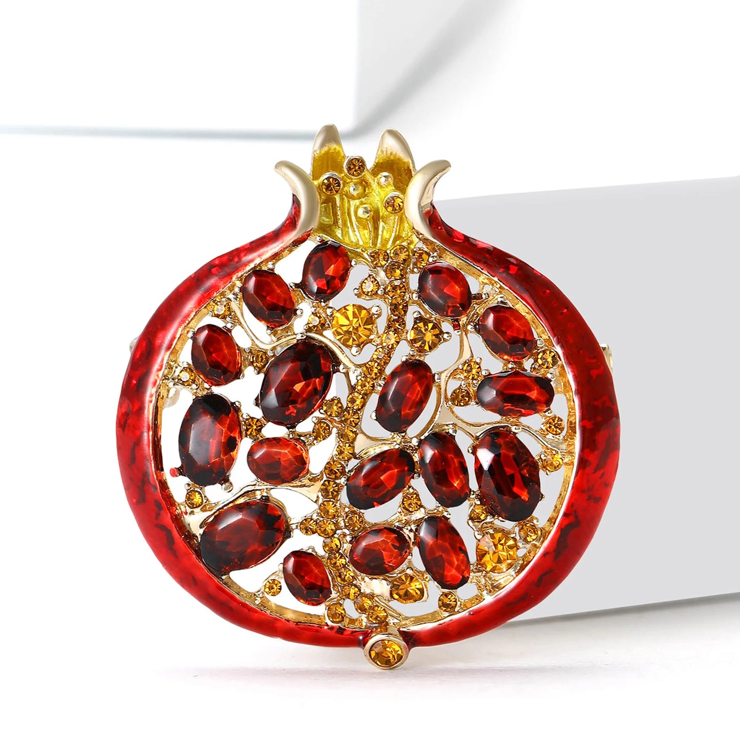 Beaut&Berry Luxury Rhinestone Pomegranate Brooches for Women Enamel Fruit Plant Pins Casual Party Accessories New Gifts Frien
