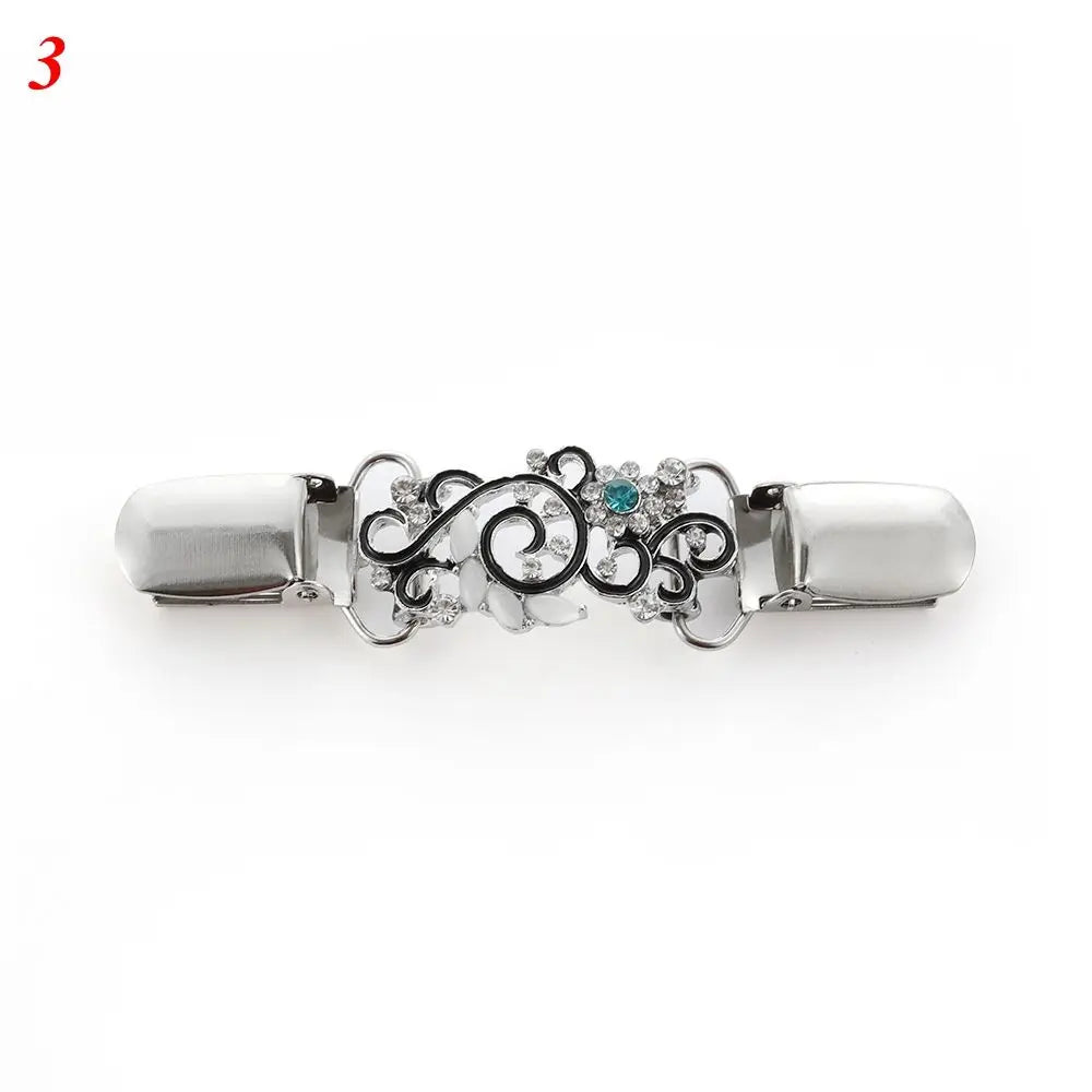 Women Carved Flower Cardigan Sweater Blouse Shawl Clips Shirt Collar Shawl Brooch Retro Duck Clip Clasps Charm Accessories Gi