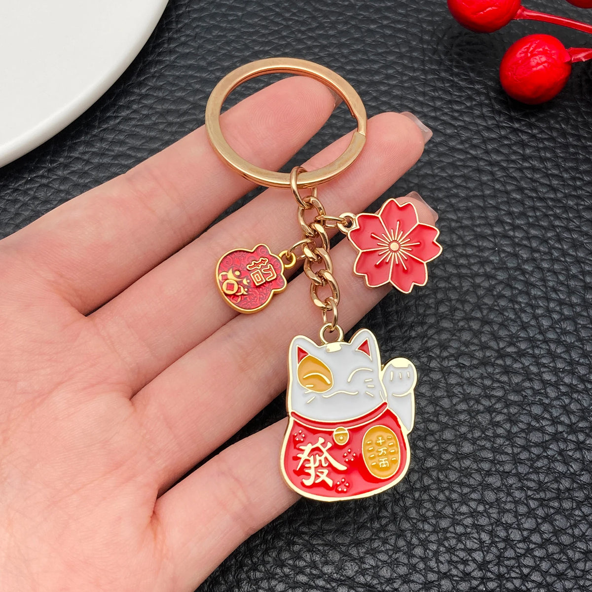 Gift Bag, Japanese Maneki-neko Keychain, Koi Fish Car Pendant, Alloy Lucky Charm, Cute Gift for Students, Creative Keychain G