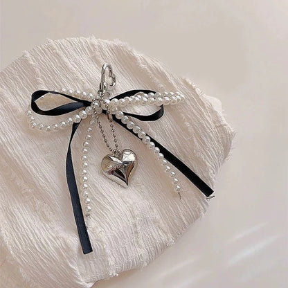 Luxury Charm Tassel Love Heart Pendant Handmade Creative Bowknot Keychain Cute Glossy Pendant Keychain Bag Accessories