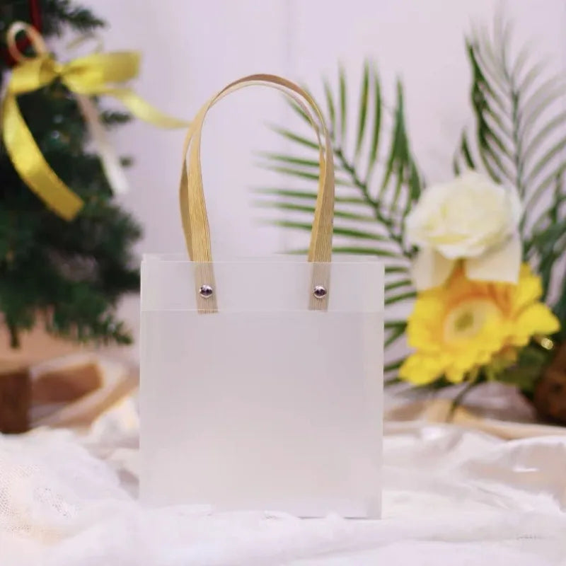 10PCS Holiday Gift Bag Eco-friendly Companion Gift Candy Bag Holiday Gift Birthday Gift Bag, Anniversaries，Frosted Tote Bag