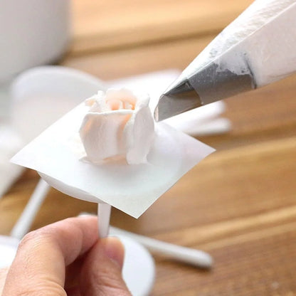 7pcs Cake Decorating Tips Set Cream Sugar Pipe Fondant Rose Nozzle Pastry Tools Fondant Decorating Tools Supplies DIY Baking 