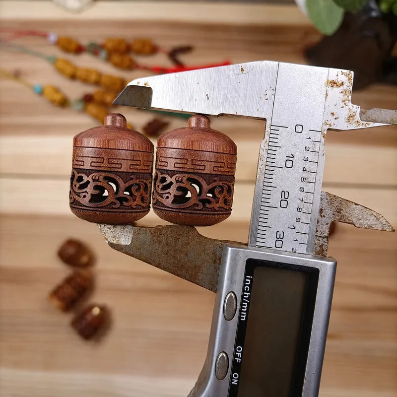 Wood Hollow Carved Aromatherapy Bottle Mini Vase Pagoda Car Hanging Decoration Fragrance Diffuser Bottle Sealed Jar Pendant -