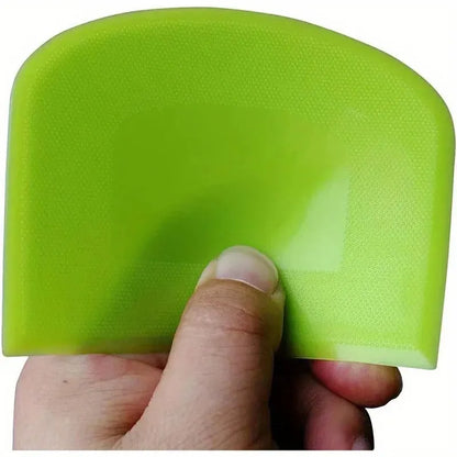 1pc Plastic Cake Cream Spatula, Dough Knife, Butter Scraper With Plain Smooth Edge, Baking Tools