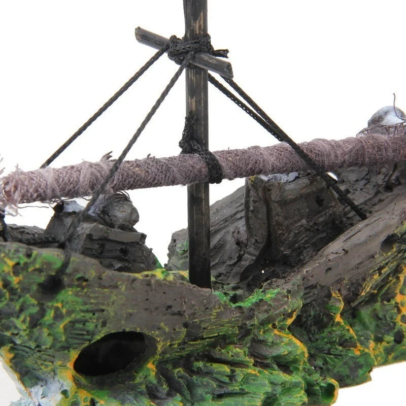 Aquarium Fish Tank Decorations Landscape Pirate Ship Wreck Ship Vintage Resin Design Boat Aquarium Accessories Home Decoratio