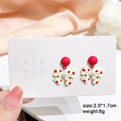 Pure White Women's Dangle Earrings Blooming Flower Acrylic Enamel Butterfly Imitation Pearl Heart Hanging Earrings Elegant Br