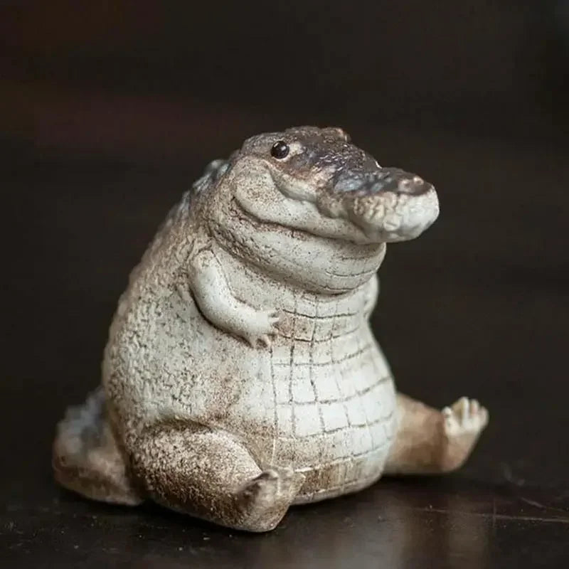 Animal Figurines Alligator Figure Chubby crocodile Ornament Resin Animal Figurines Garden Decoration for Lawn Desktop or Balc