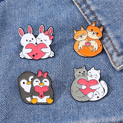 4PCS Cartoon Animal Heart Lovers Enamel Pin Creative Penguin Cat Rabbit Fox Metal Brooch Badge Backpack Clothing Hat Accessor