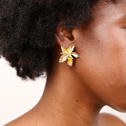Vintage Gold Color Flower Stud Earrings for Women Simple Geometric Statement Earrings Party Gifts сережки женск