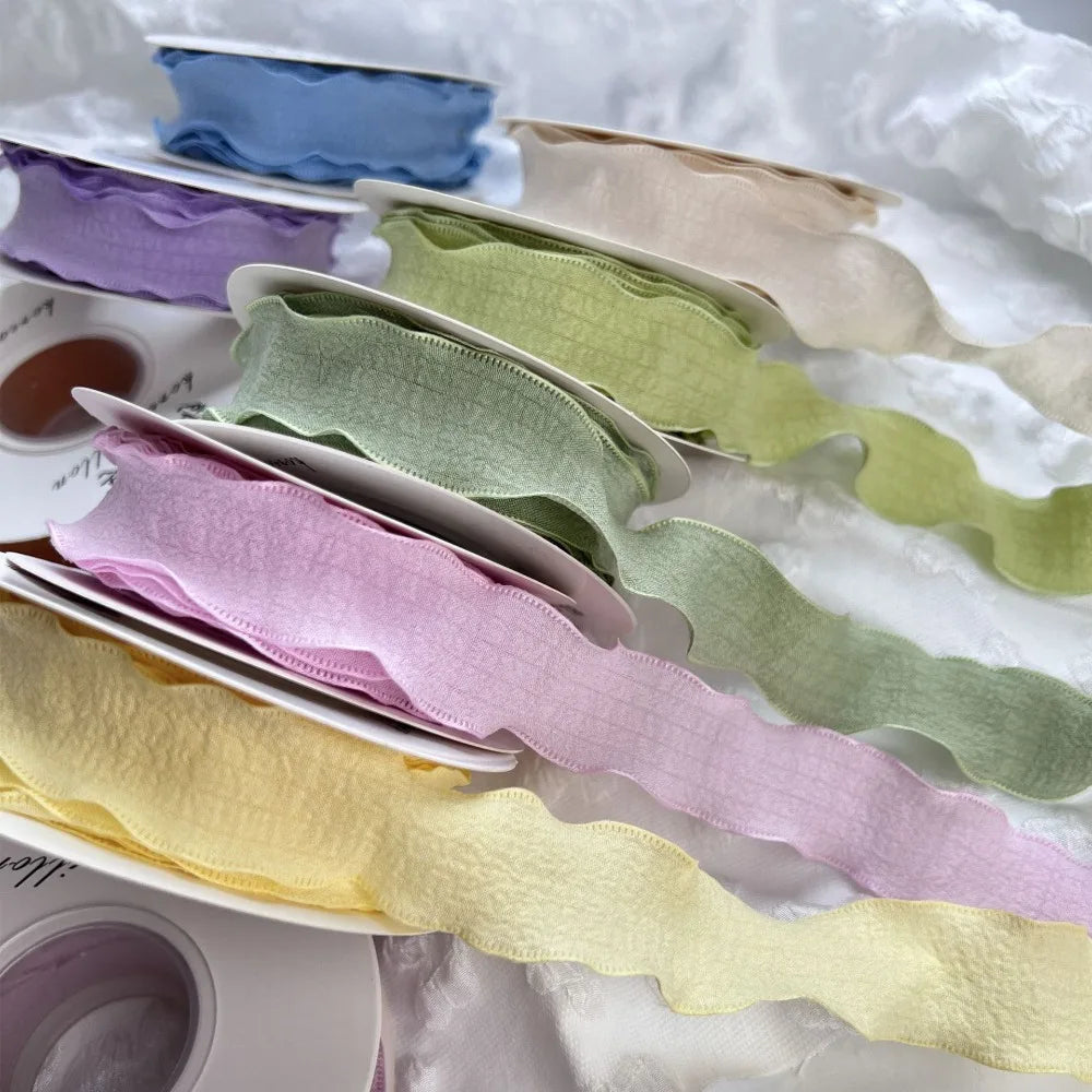 1PC 10 Yards Fishtail Yarn Ribbons 2.5cm Wave Edge Pleated Gifts Packaging Material Gift Wrapping Bouquets Chiffon Ribbon