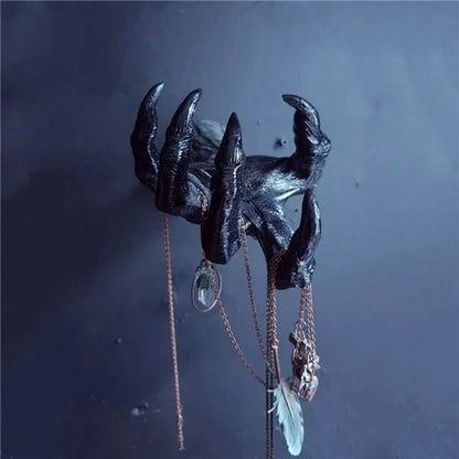 Gothic Witch's Hand Statues - Creative Resin Ornament, Aesthetic Wall Keys Hanging Rack, Bag Hangers, Wall Art Sculptures