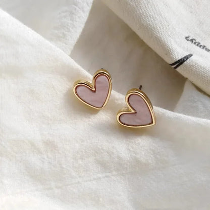 Vintage Heart Shaped Blue White Love Stud Earrings Female Temperament Niche Earrings Ins Retro Little Peach Heart Ear Jewelry