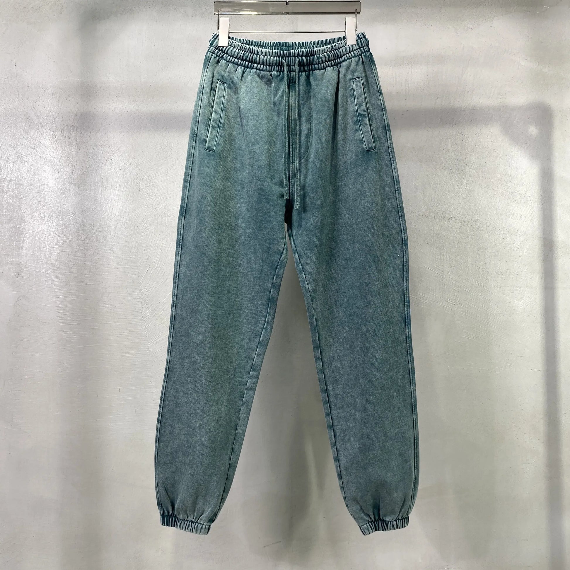 Batik Worn Casual Sweatpants