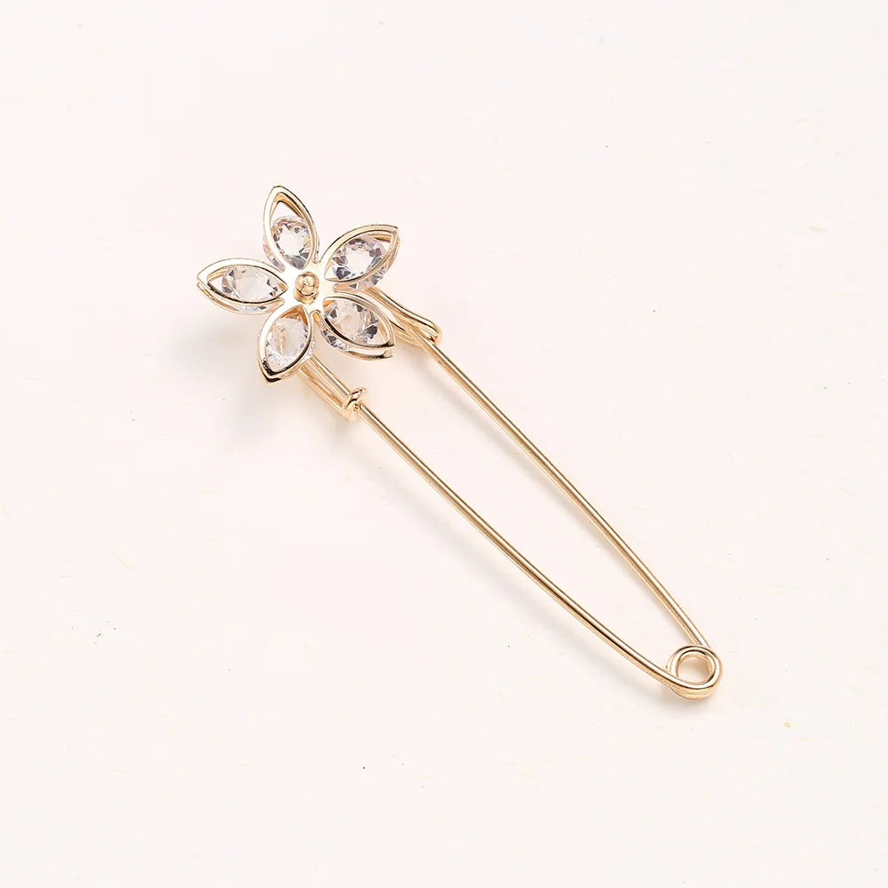 Women New Cute Imitation Pearl Rhinestone Brooch Anti-lighting Skirt Waist Pin Fashion Jewelry Accessories Gifts - 22063