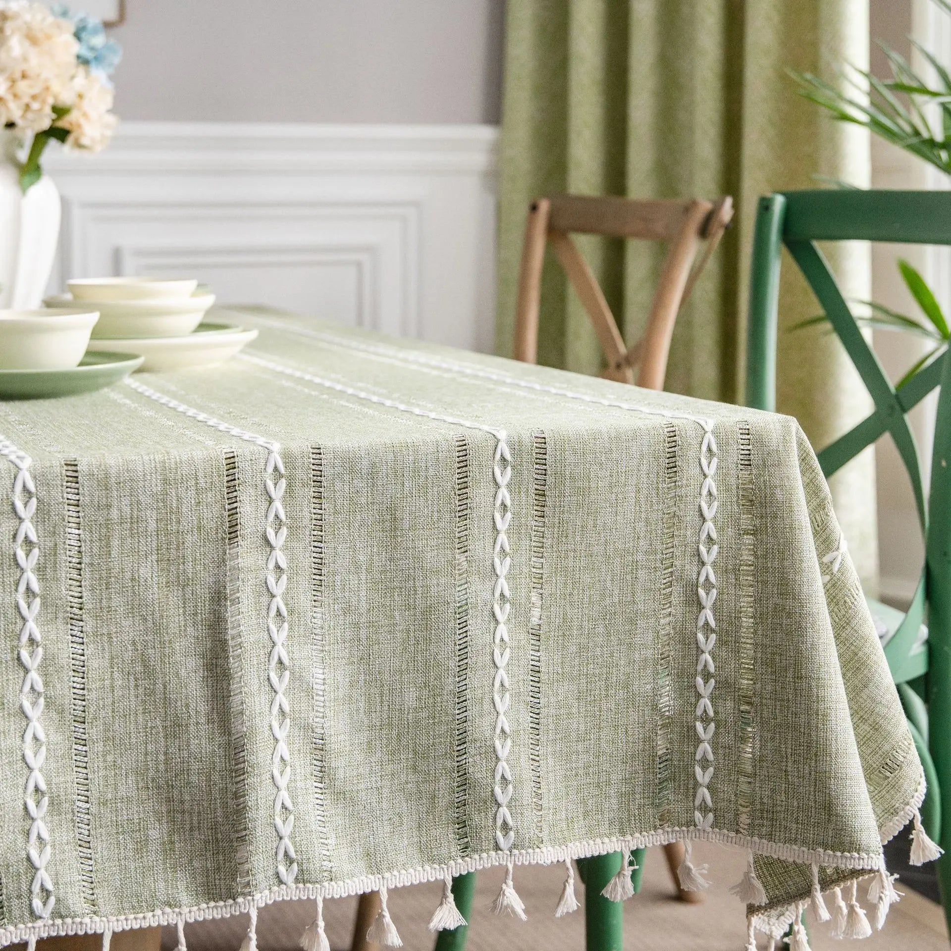 Cotton Linen Stripe Tassel Tablecloth Stain Resistant Dust-Proof Table Cover for Kitchen Dinning Tabletop Decoration Rectangu
