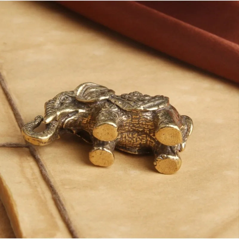 Antique Bronze Minature Elephant Figurines Tea Pet Table Ornament Decorations Solid Copper Animal Crafts Home Decor Living Ro