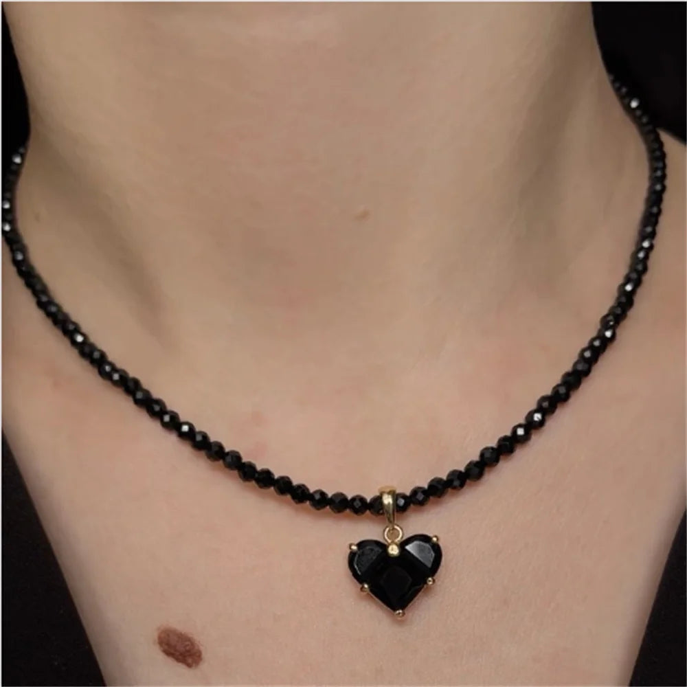 Fashion Vintage Sexy Zircon Heart Pendant Necklace For Women Female Boho Geometric Baroque Transparent Crystal Chain Jewelry 