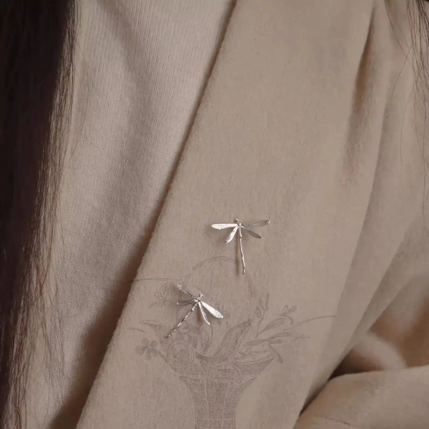 LATS Vintage Silver Color Dragonfly Brooches for Women Fashion Insect Brooch Pins Coat Accessories Animal Jewelry Gifts - 2PC