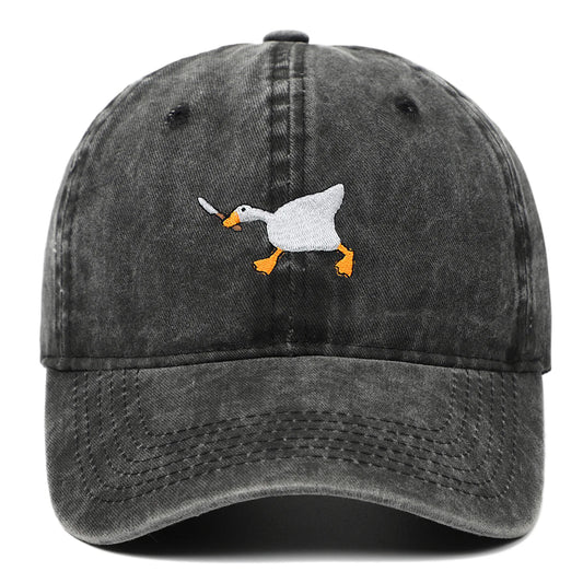 Embroidered baseball cap with goose pattern for men and women, casual and fashionable city style duckbill cap