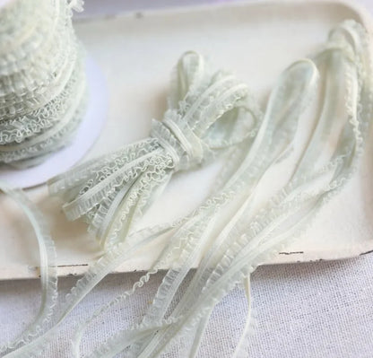 Lace Trim, 5 Meters Delicate Ruffle Lace, Sewing Projects, Scrapbooking, Gift Wrapping, 6mm Wide Lace Trim, Floral Lace Tape 