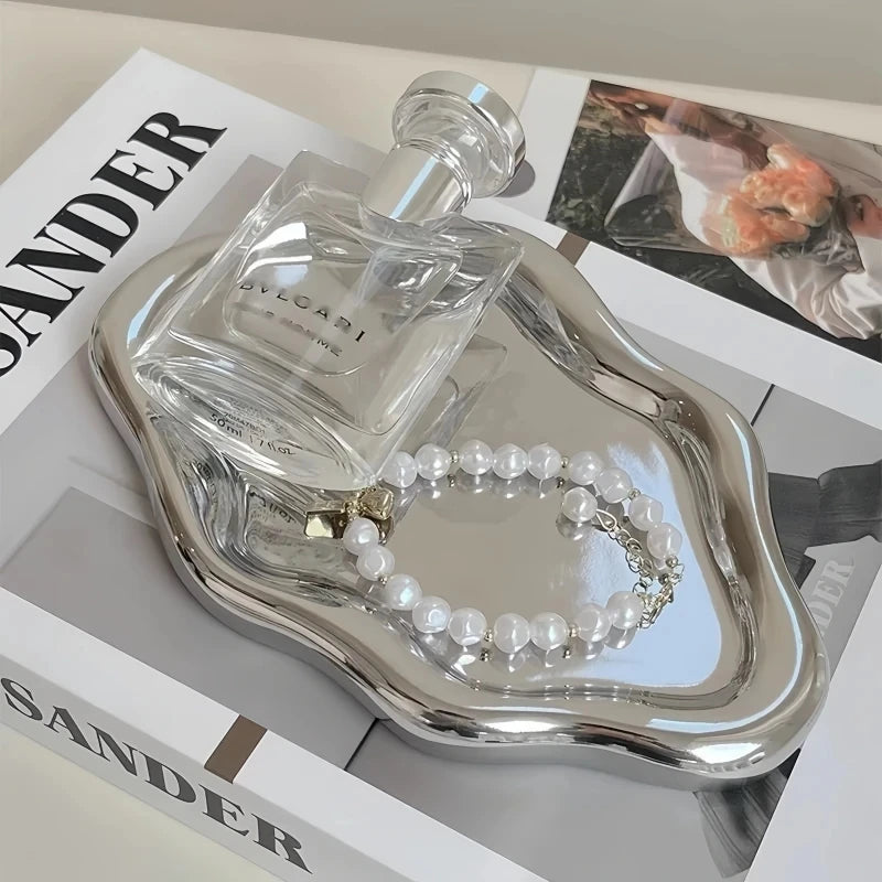 Cloud-Shaped Jewelry Tray Decorative Plate for Rings Earrings Bracelets & Necklaces Plastic Vanity Tray for Women Bedroom Dec