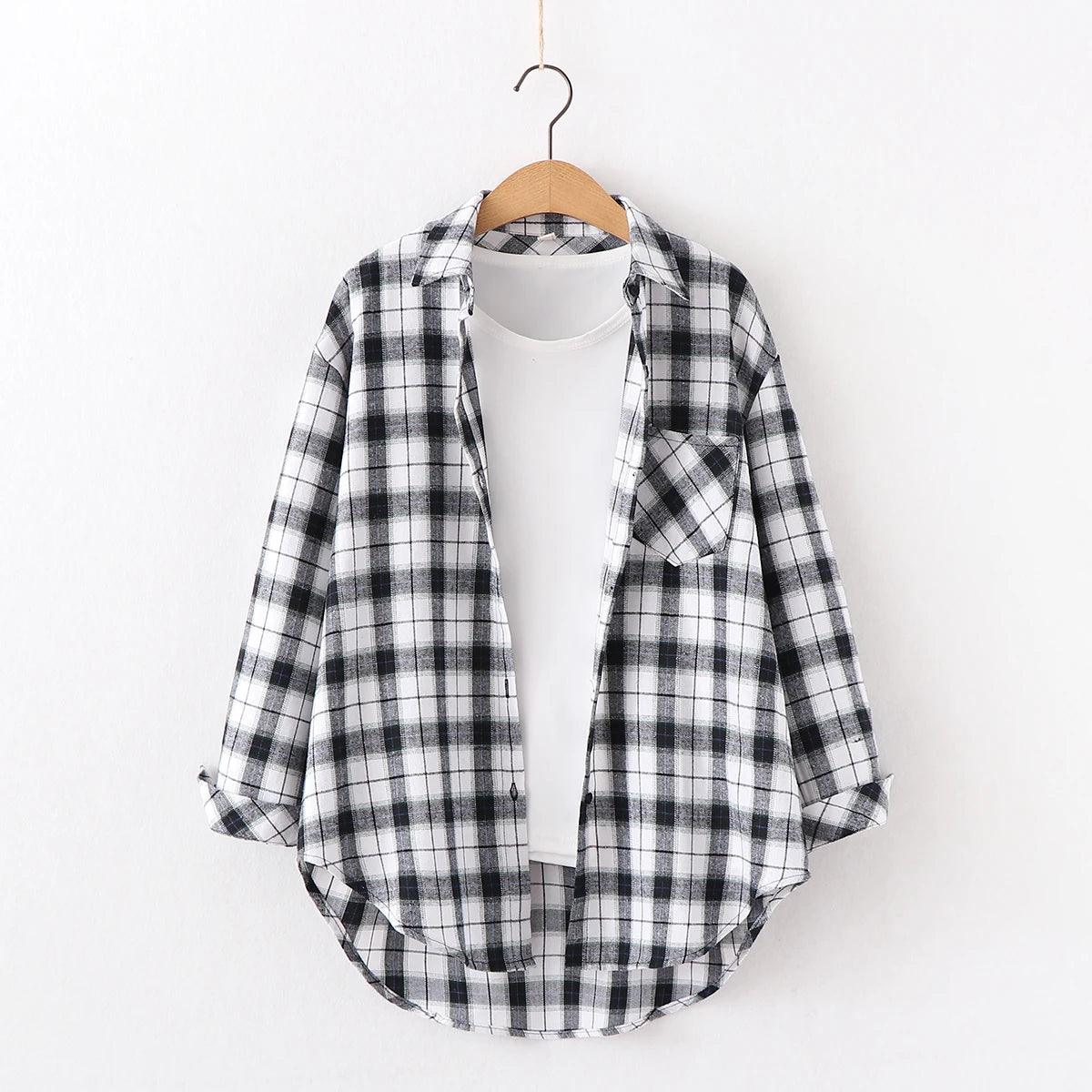 Fresh Flannel Plaid Shirt Women 2026 New Female Blouses and Tops Cotton Loose Long Sleeve Casual Shirts Fine Women's Clothes 