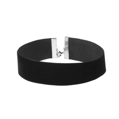 Adjustable Elegant Classic Vintage Velvet Choker Gothic Black Ribbon Necklace