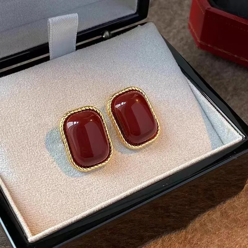 Vintage Enamel Wine Red Metal Stud Earrings for Women Fashion Geometric Square Earrings Elegant Wedding Jewelry Accessories