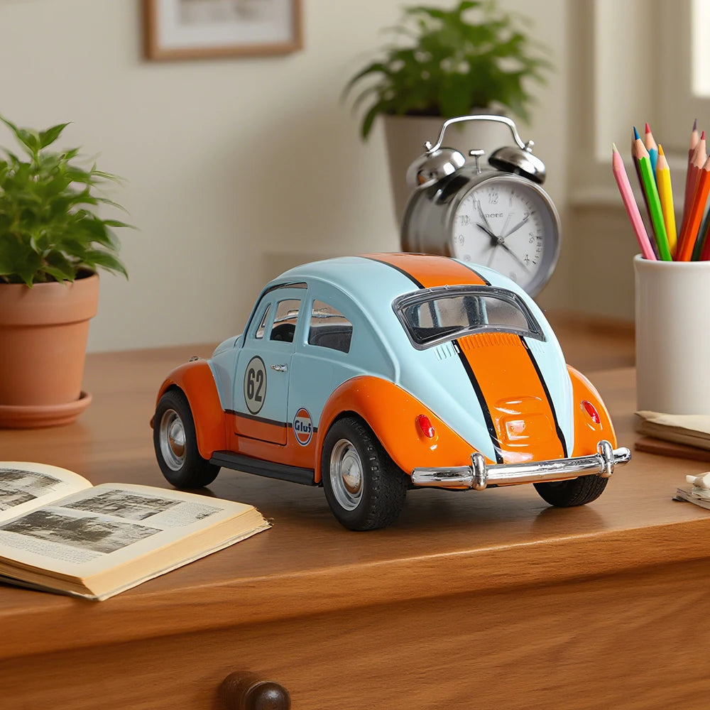 1:36 New Retro Beetle Alloy Die-Cast Classic Model Toy Car, Pull-Back, Openable Doors, Collectible Ornament, Boys' Toy, Chris